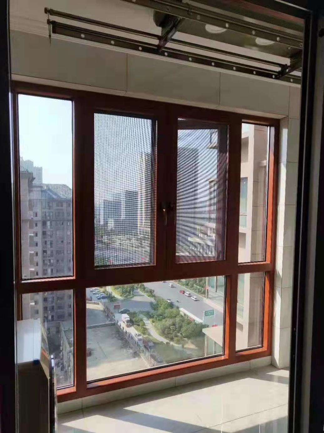 可别提了,新房安装金刚网纱窗,防风又钻虫,真的是花钱买教训了
